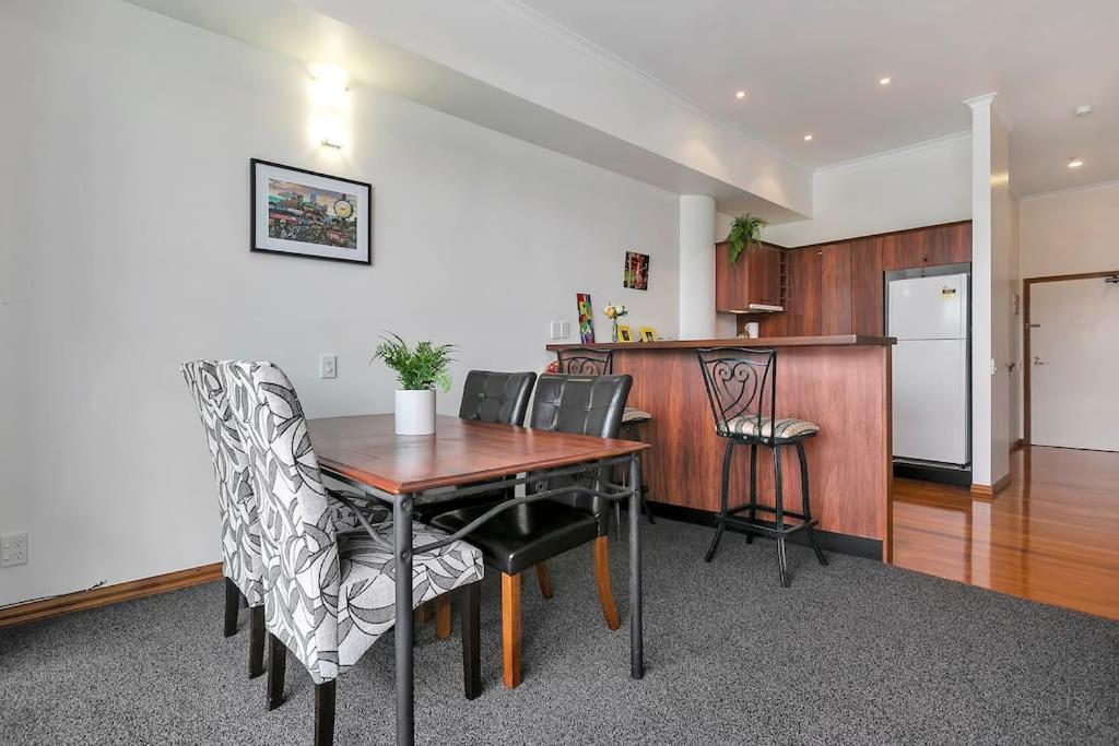 Spacious One Bedroom Apartment On Princes Wharf Auckland Exterior foto