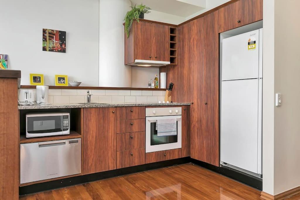 Spacious One Bedroom Apartment On Princes Wharf Auckland Exterior foto
