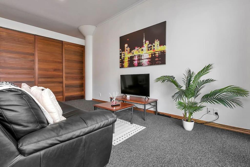 Spacious One Bedroom Apartment On Princes Wharf Auckland Exterior foto